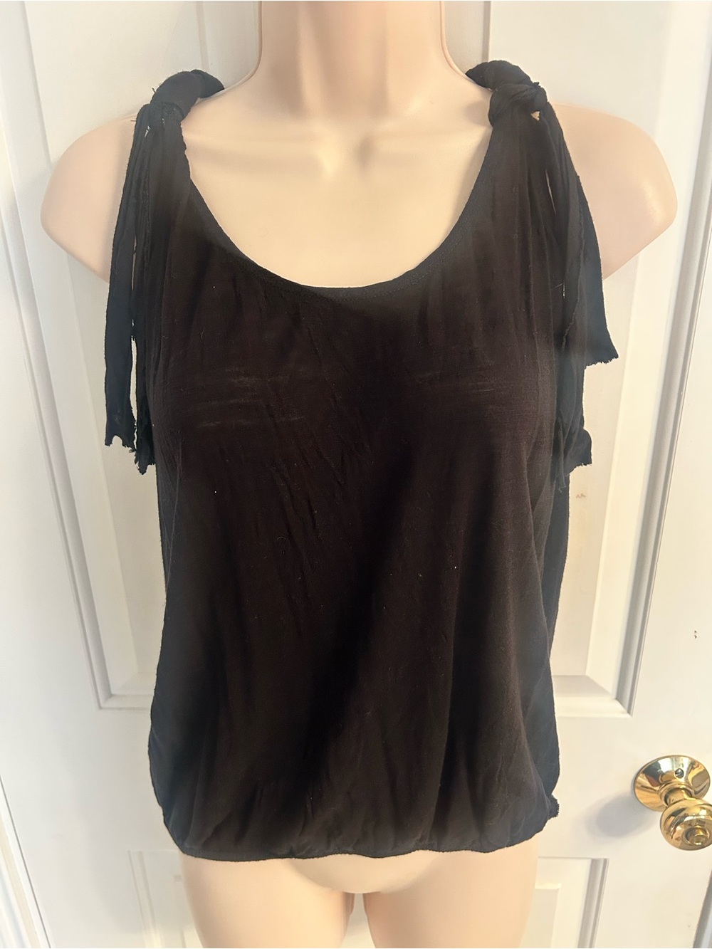 Women’s Juniors Forever 21 Black Racerback Tank Top w/ Tassles, Size small